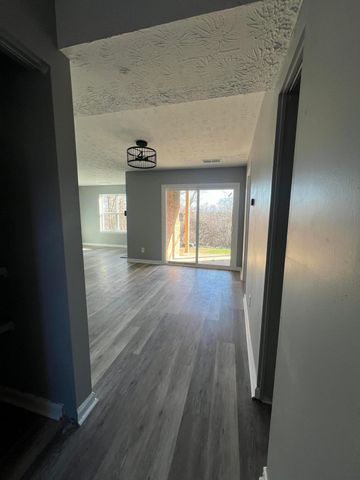 421 Redding Road 107, Lexington, KY 40517