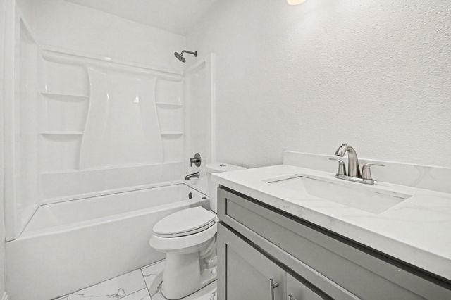 1915 Fernspray Lane, Houston, TX 77084