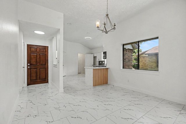 1915 Fernspray Lane, Houston, TX 77084