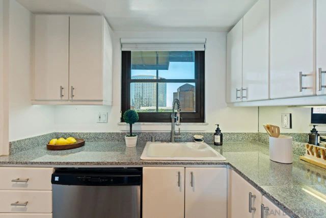 500 W Harbor Dr. 624, San Diego, CA 92101