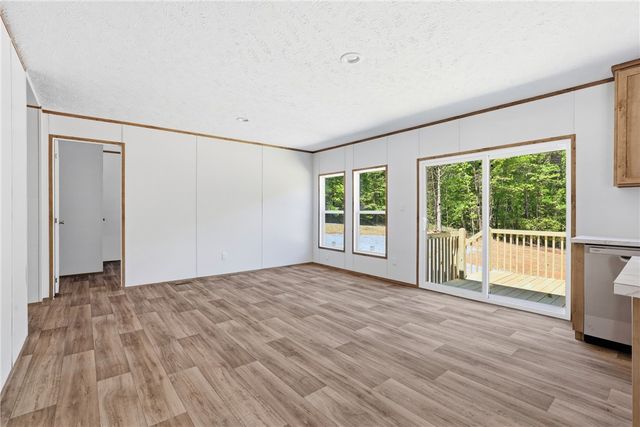 165 B D Johnston Road, Central, SC 29630