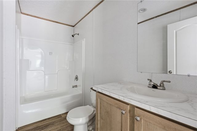165 B D Johnston Road, Central, SC 29630