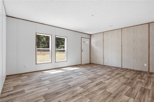 165 B D Johnston Road, Central, SC 29630