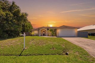 2674 SW ABELARD Street, Port St. Lucie, Port St Lucie, FL 34953