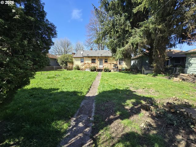 1246 11TH Ave, Longview, WA 98632