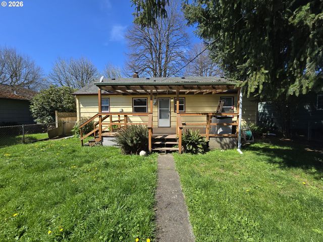 1246 11TH Ave, Longview, WA 98632