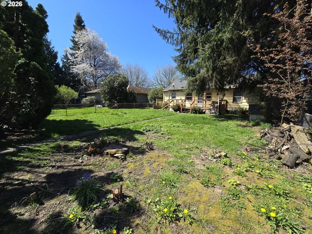 1246 11TH Ave, Longview, WA 98632