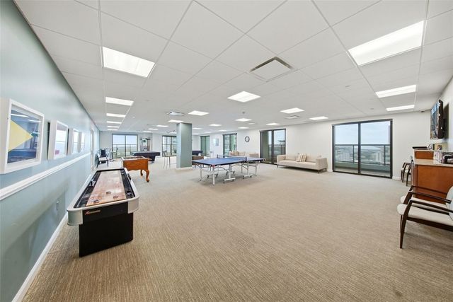 1 BEACH DRIVE SE 1610, St Petersburg, FL 33701