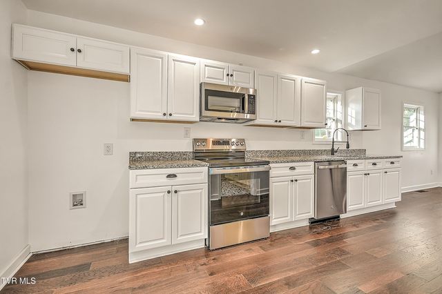 143 Daniel Lane, Elizabethton, TN 37643