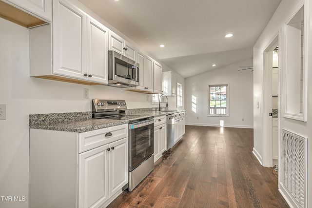 143 Daniel Lane, Elizabethton, TN 37643