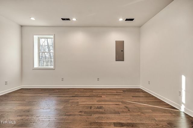 143 Daniel Lane, Elizabethton, TN 37643