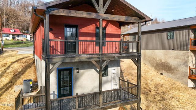 143 Daniel Lane, Elizabethton, TN 37643