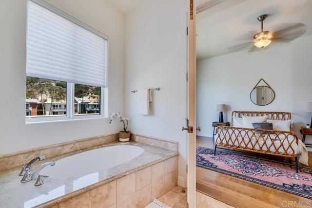 4529 Cove Drive, Carlsbad, CA 92008