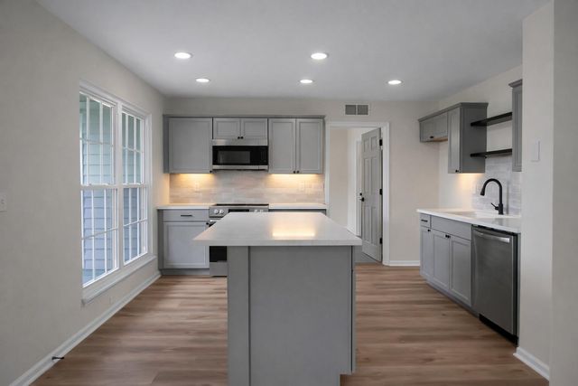 1837 Sundancer Lane, Goose Creek, SC 29445