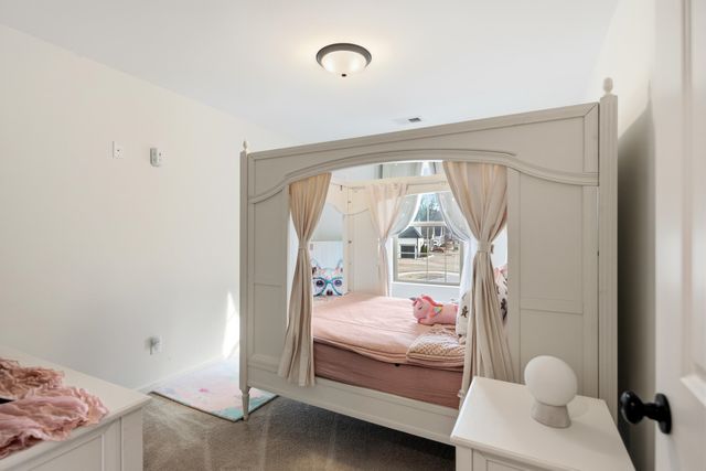 5136 MOUDRY RUN CV, Lakeland, TN 38002