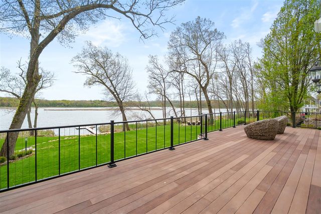 14286 Peninsula Drive, Galesburg, MI 49053