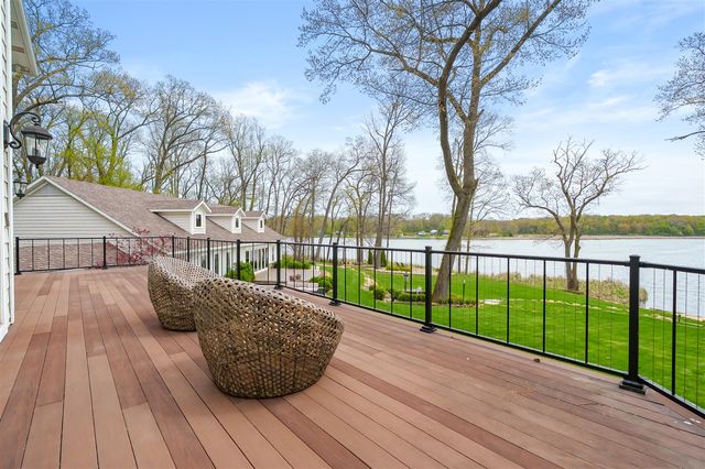 14286 Peninsula Drive, Galesburg, MI 49053