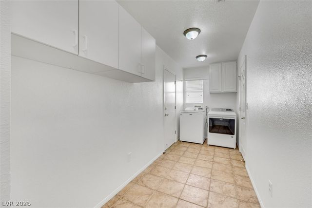 2087 Angel Falls Drive, Henderson, NV 89074