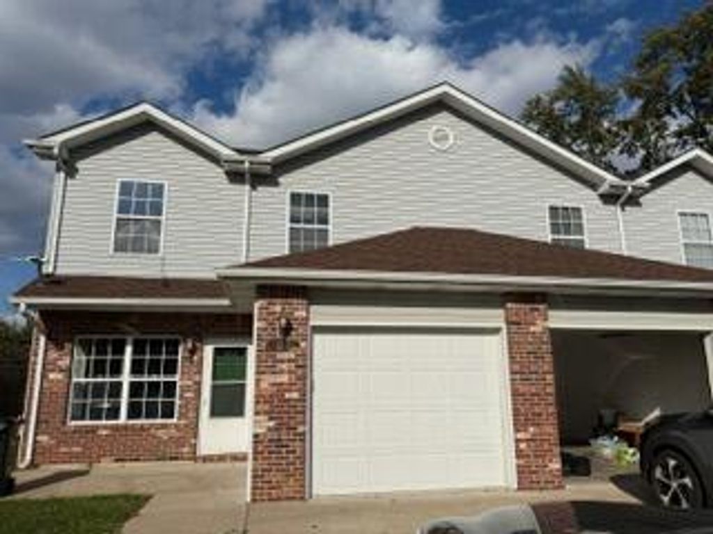 2004-2006 RASHID CT, Columbia, MO 65202