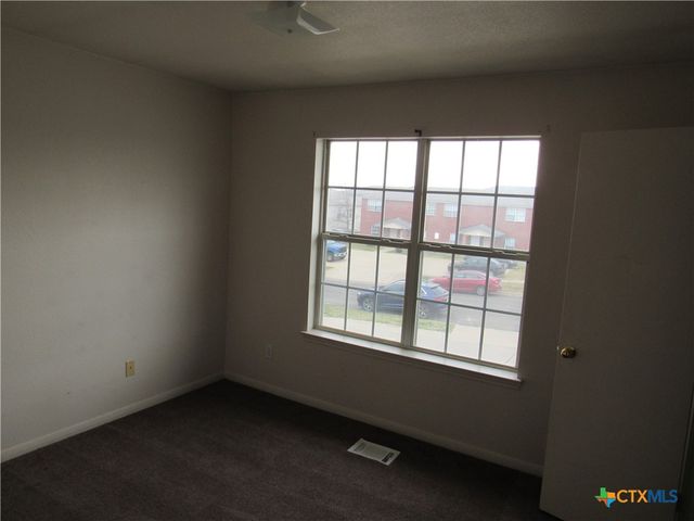 2811 Cantabrian Drive, Killeen, TX 76542