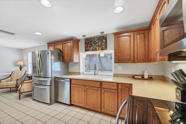 1456 STRADA D ARGENTO, Venice, FL 34292