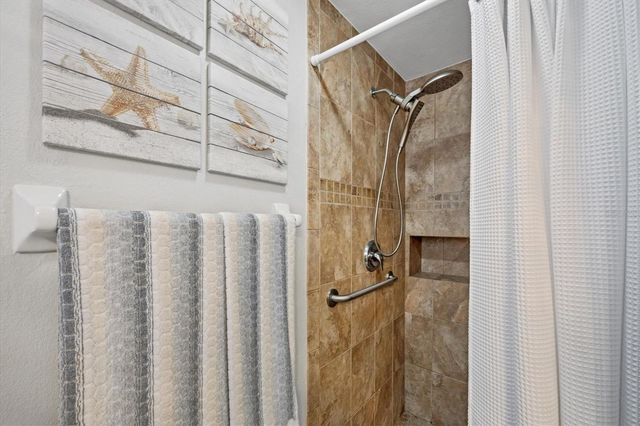 1456 STRADA D ARGENTO, Venice, FL 34292