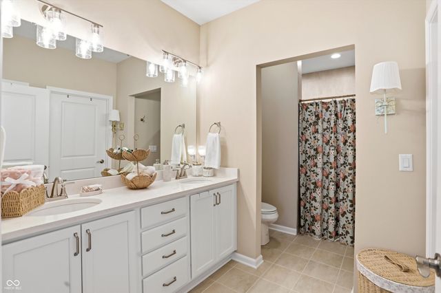 2619 Collins Drive, Westfield, IN 46074