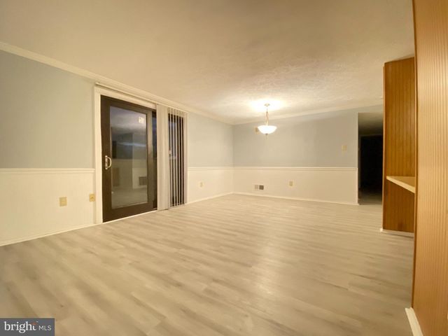 751-E HEATHER RIDGE DR #18E, Frederick, MD 21702