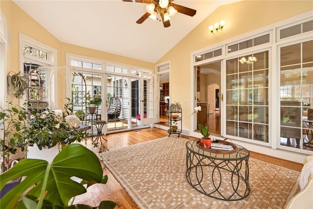 22 Wexford Glen, Pittsford, NY 14534