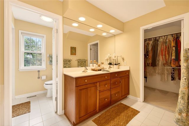 22 Wexford Glen, Pittsford, NY 14534