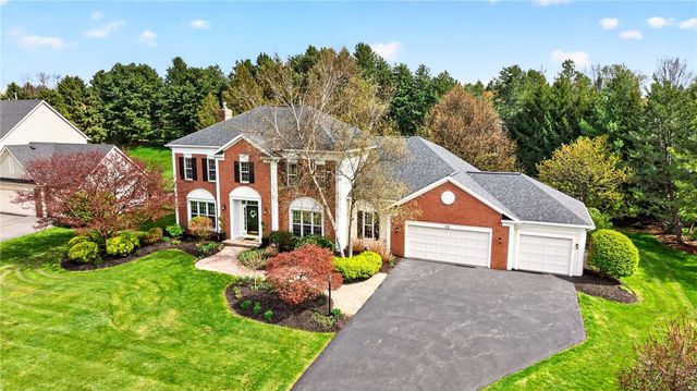 22 Wexford Glen, Pittsford, NY 14534