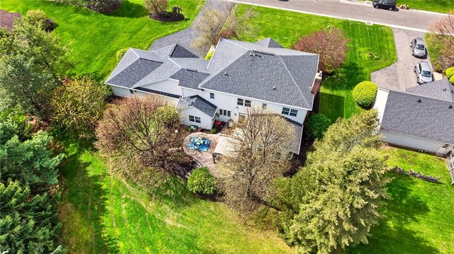 22 Wexford Glen, Pittsford, NY 14534