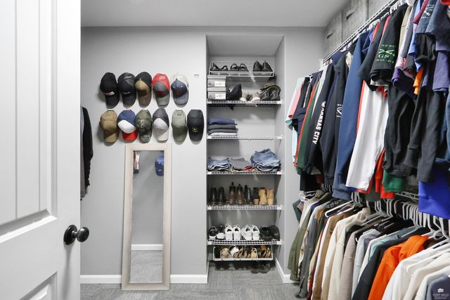 1040 Highland Ridge Drive, Manhattan, KS 66503