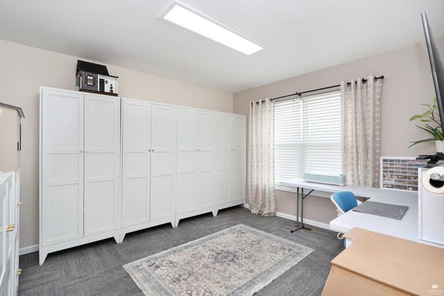 1040 Highland Ridge Drive, Manhattan, KS 66503