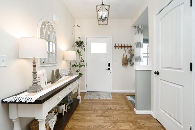 1040 Highland Ridge Drive, Manhattan, KS 66503