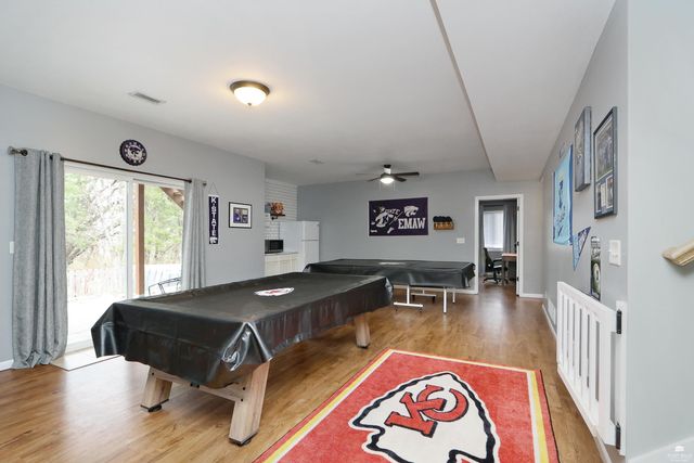 1040 Highland Ridge Drive, Manhattan, KS 66503