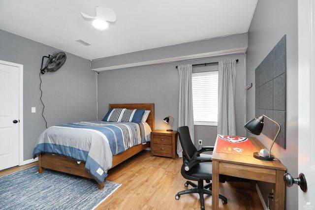 1040 Highland Ridge Drive, Manhattan, KS 66503