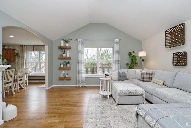 1040 Highland Ridge Drive, Manhattan, KS 66503