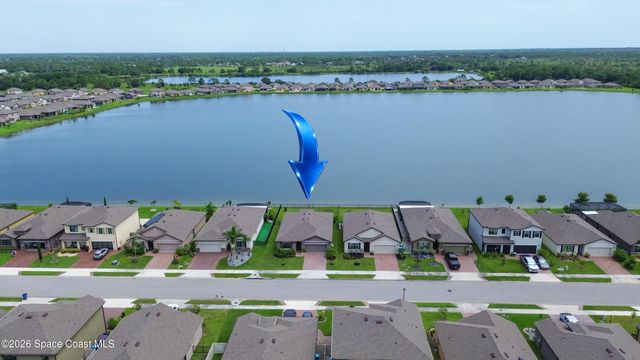 1883 Capital Drive SE, Palm Bay, FL 32909