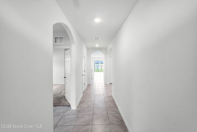 1883 Capital Drive SE, Palm Bay, FL 32909