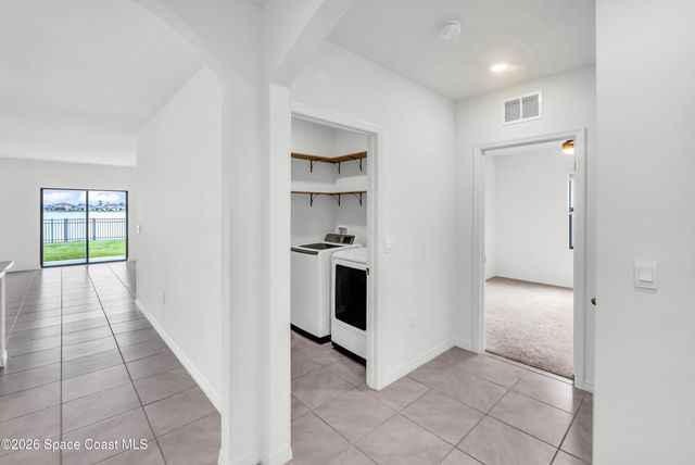 1883 Capital Drive SE, Palm Bay, FL 32909