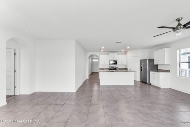 1883 Capital Drive SE, Palm Bay, FL 32909