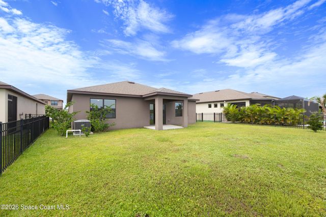 1883 Capital Drive SE, Palm Bay, FL 32909