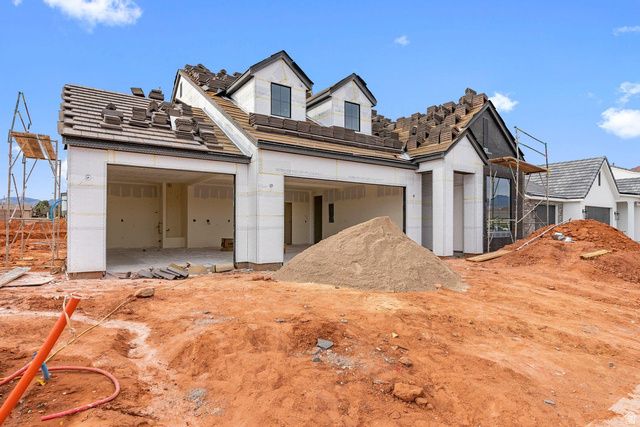 2401 PATRICIA DR, Santa Clara, UT 84765