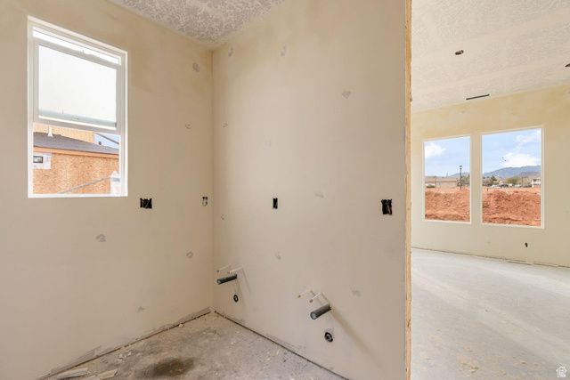 2401 PATRICIA DR, Santa Clara, UT 84765