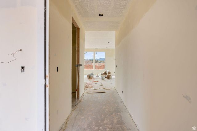 2401 PATRICIA DR, Santa Clara, UT 84765