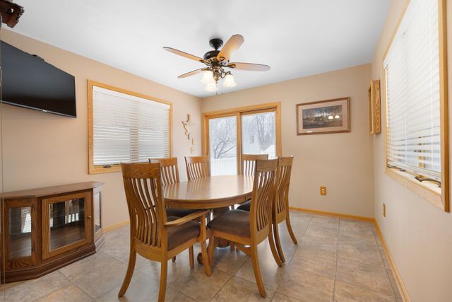 1429 5TH ST SW, Minot, ND 58701