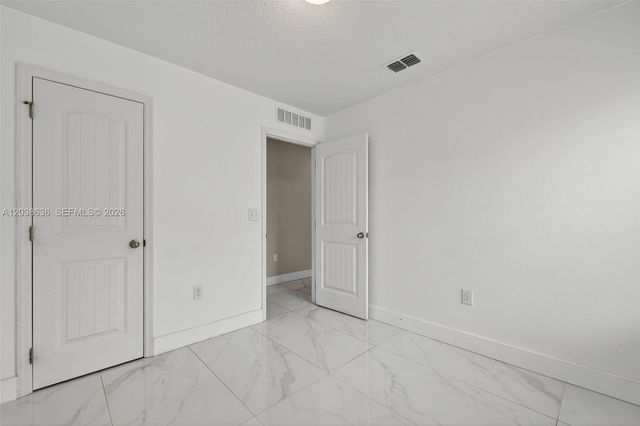 1977 SE Floresta Dr, Port St. Lucie, FL 34983