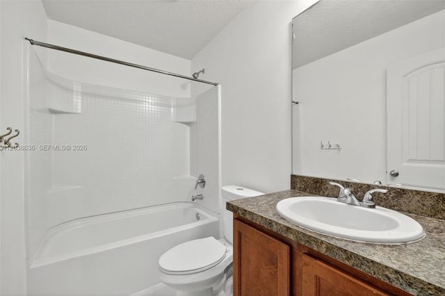 1977 SE Floresta Dr, Port St. Lucie, FL 34983