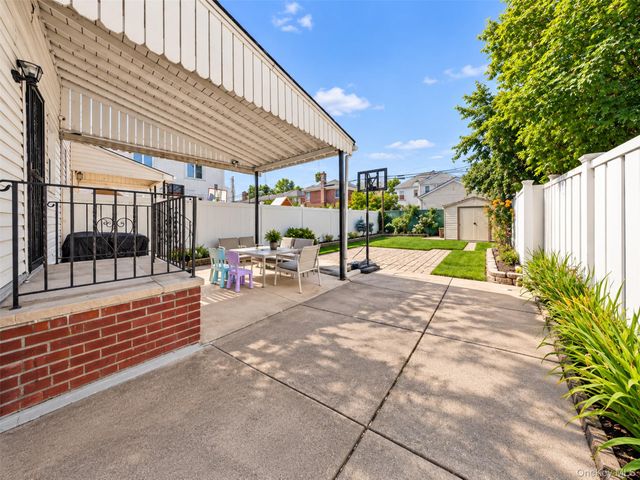 56-18 185th Street, Fresh Meadows, NY 11365